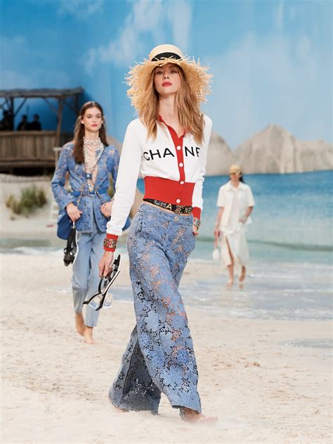 collezione chanel primavera estate 2019|Chanel spring dresses.